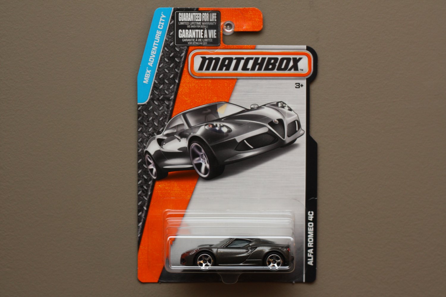 Matchbox 2015 MBX Adventure City Alfa Romeo 4C (graphite)