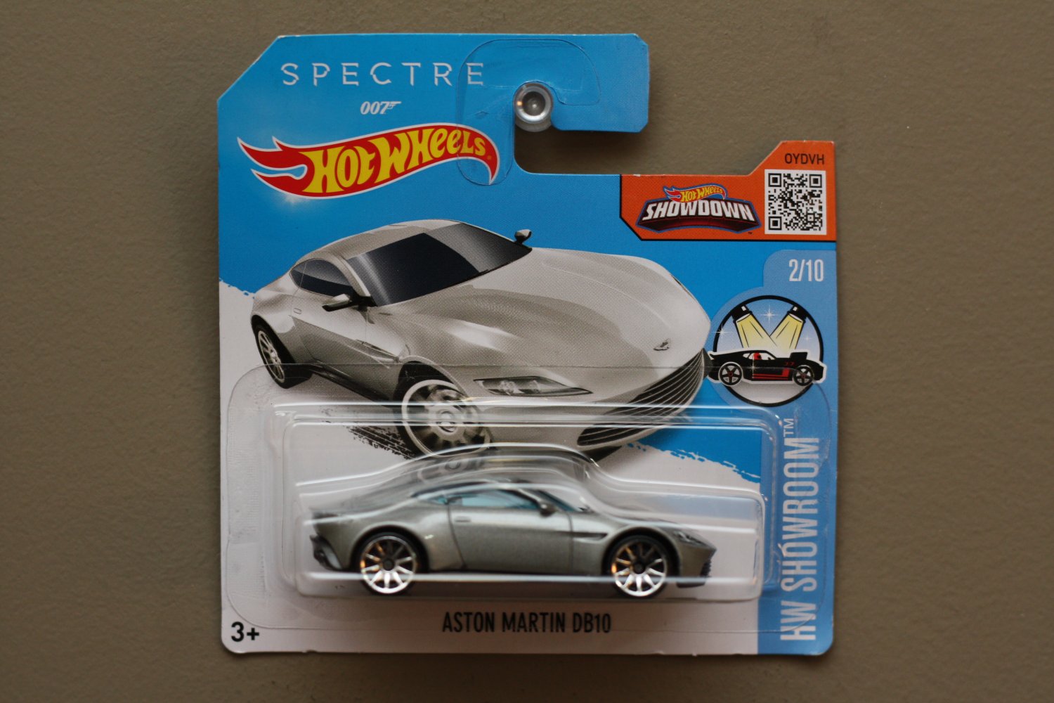 Hot Wheels 2016 HW Showroom Aston Martin DB10 (grey) (Spectre 007) (SEE CONDITION)