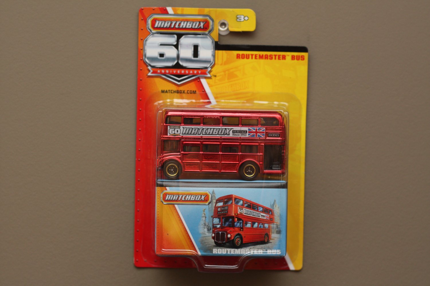 Matchbox 2013 60th Anniversary Commemorative Edition Routemaster Bus (red) (CHROME CHASE)