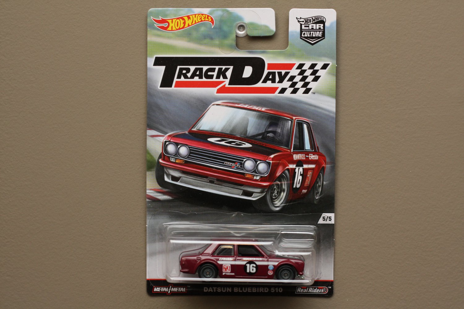 hot wheels track day datsun 510