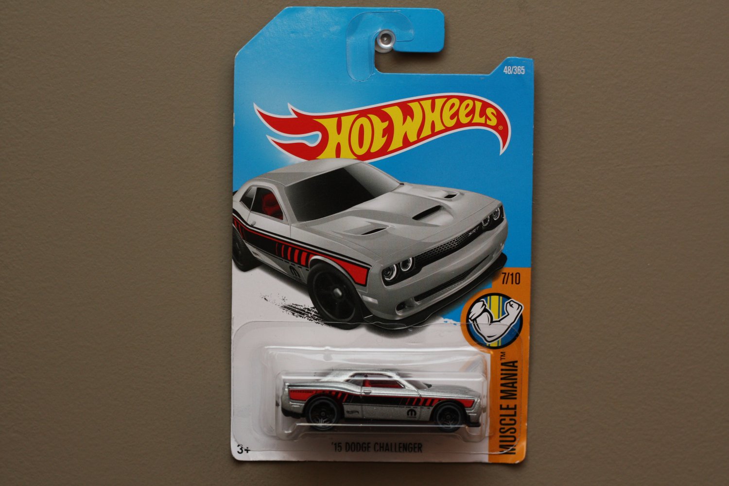 Hot Wheels 2017 Muscle Mania 15 Dodge Challenger Srt Hellcat Silver See Condition