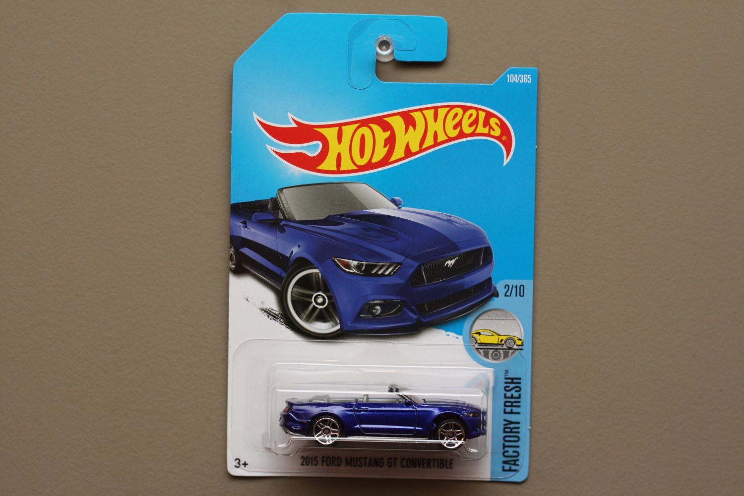 [ASSEMBLY ERROR] Hot Wheels 2017 Factory Fresh '15 Ford Mustang GT ...