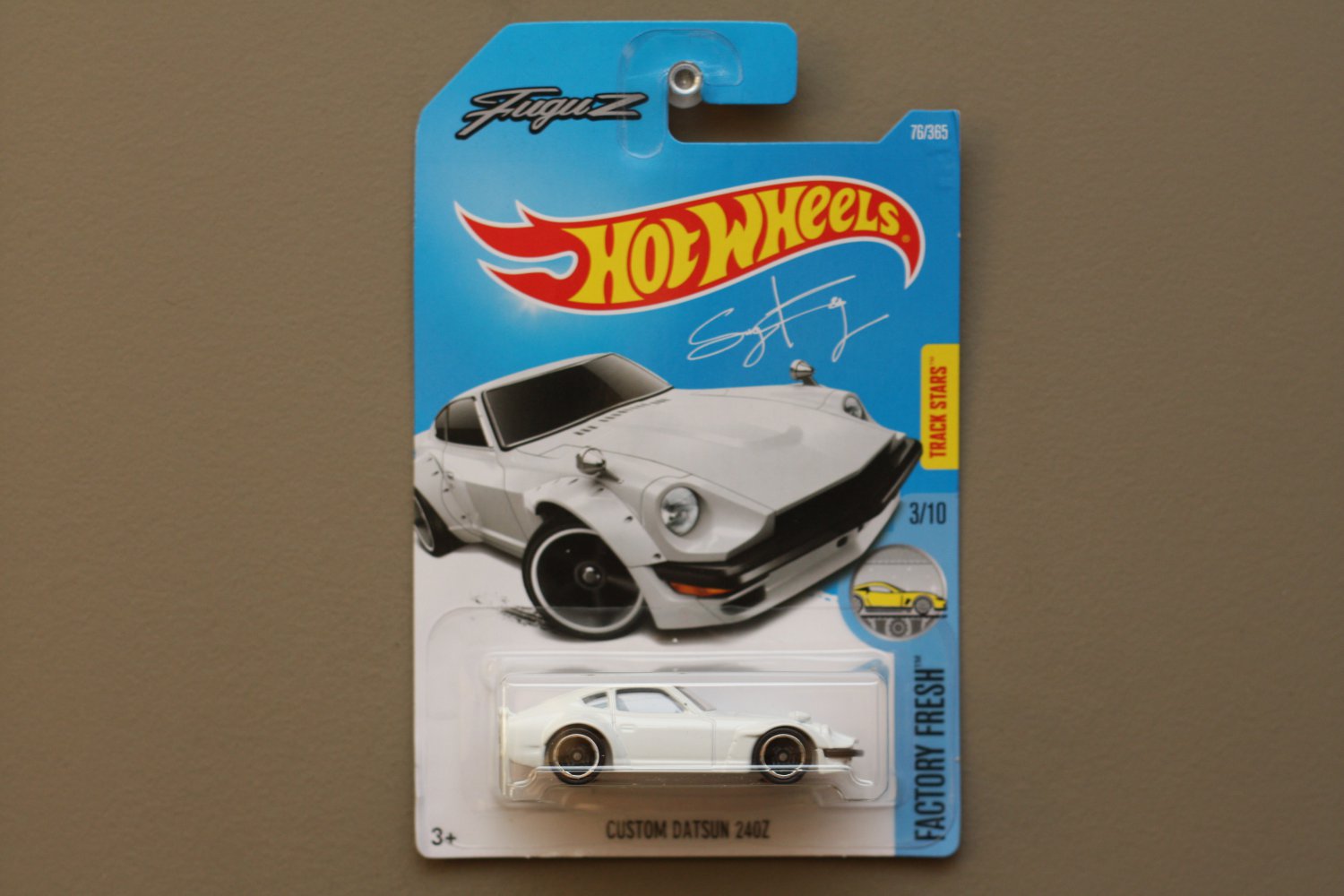 Hot Wheels 2017 Factory Fresh Custom Datsun 240Z (white) (Fugu Z) (SEE CONDITION)
