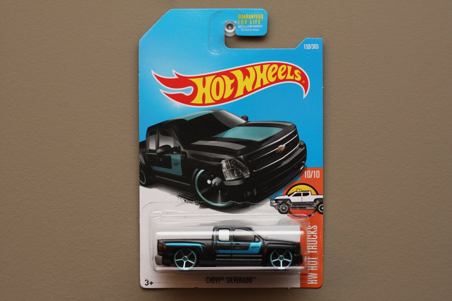 Hot Wheels 2017 Hw Hot Trucks Chevy Silverado Negro 