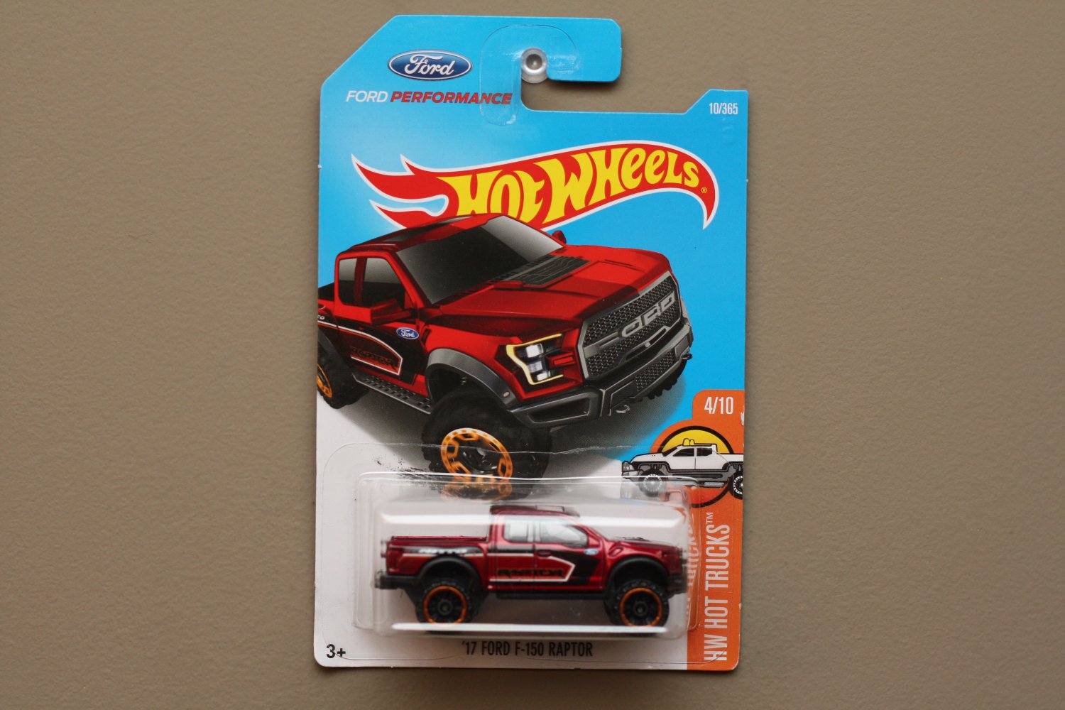 Hot Wheels 2017 Hw Hot Trucks 17 Ford F 150 Raptor Red