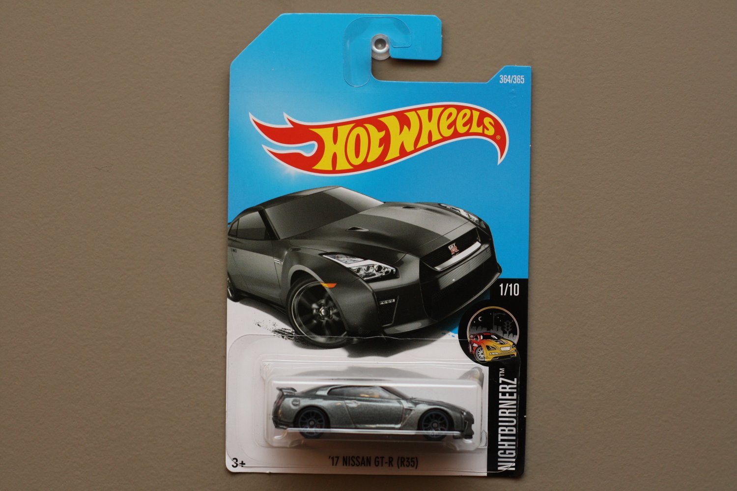 hot wheels gtr r35