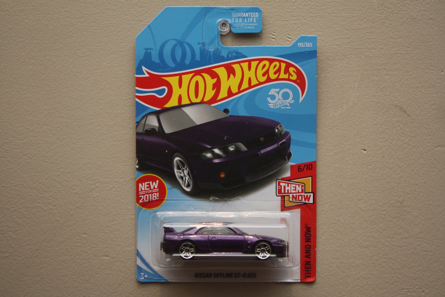 Hot Wheels 2018 Then And Now Nissan Skyline GT-R [R33] (purple)