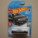 Hot Wheels 2018 Factory Fresh '82 Nissan Skyline [R30] (grey/black)