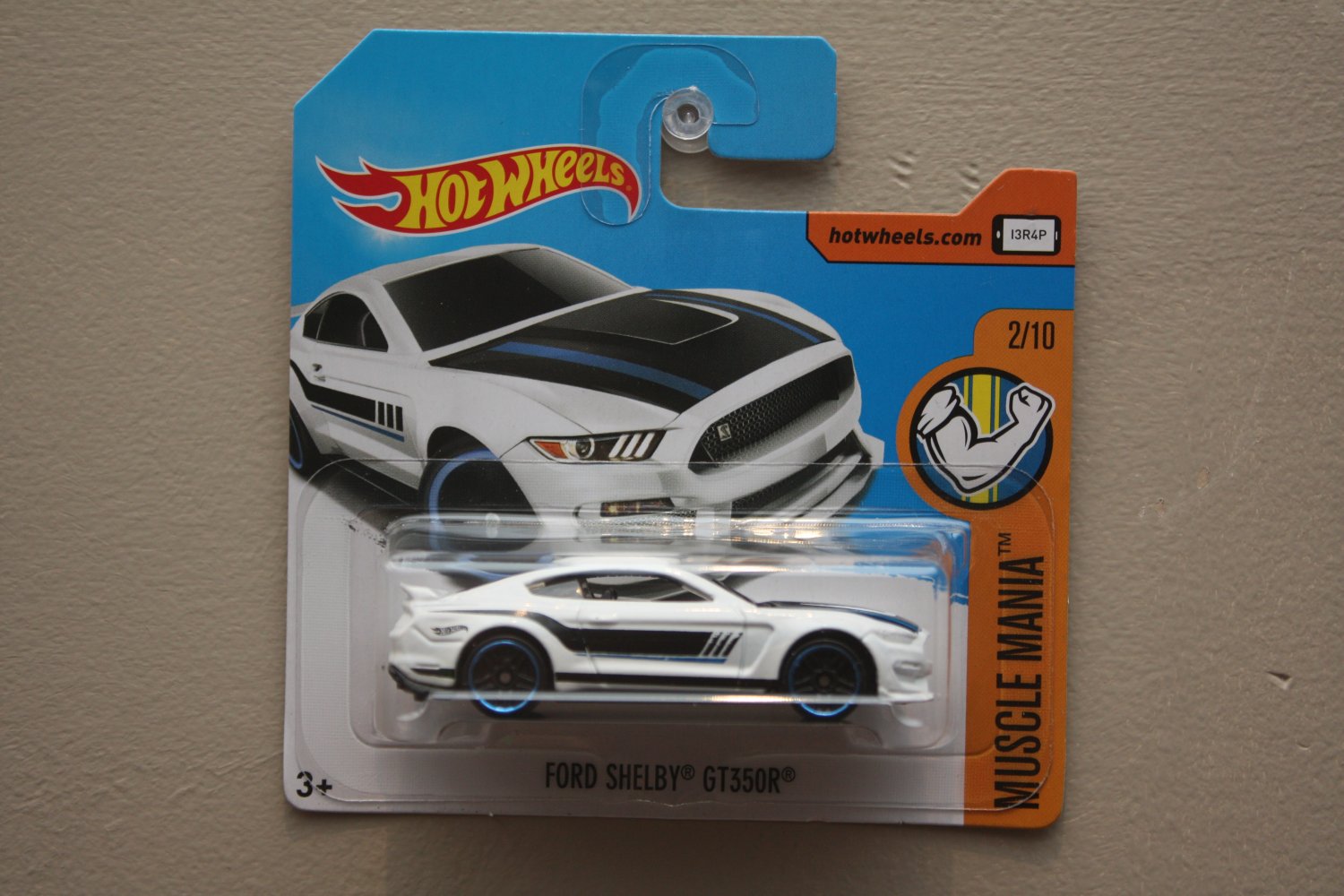 Hot Wheels 2017 Muscle Mania Ford Shelby GT350R (white)
