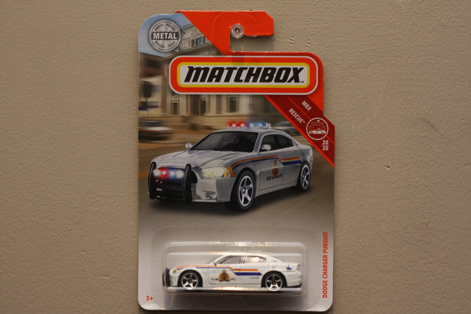 matchbox dodge charger pursuit