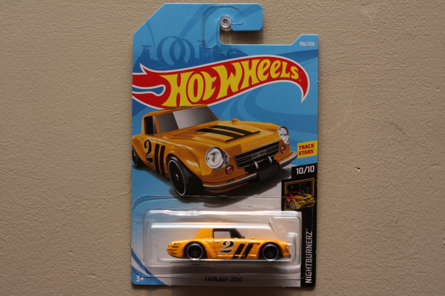 Hot Wheels 2019 Nightburnerz Datsun Fairlady 2000 (yellow)