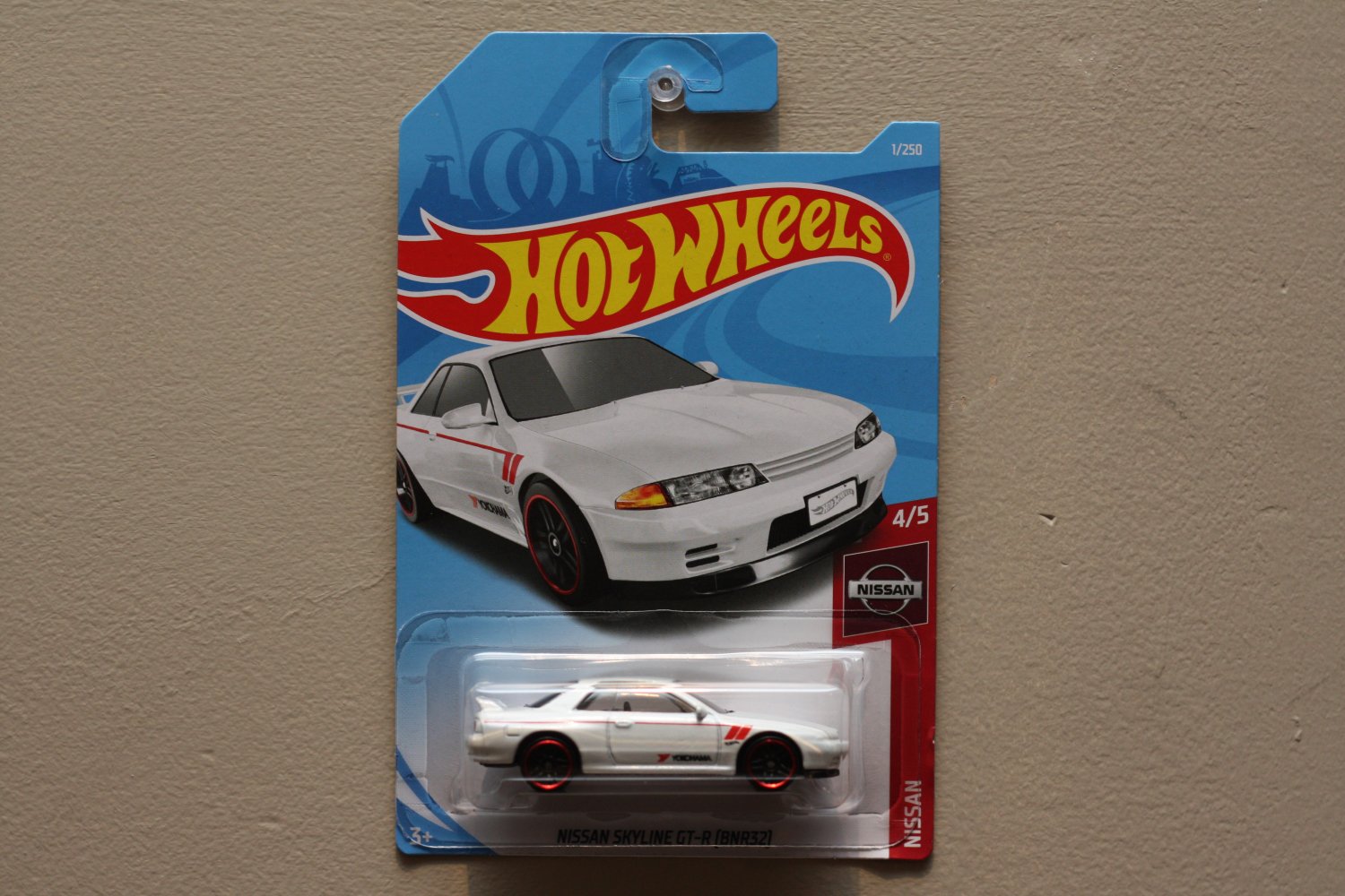 nissan skyline gtr bnr32 hot wheels