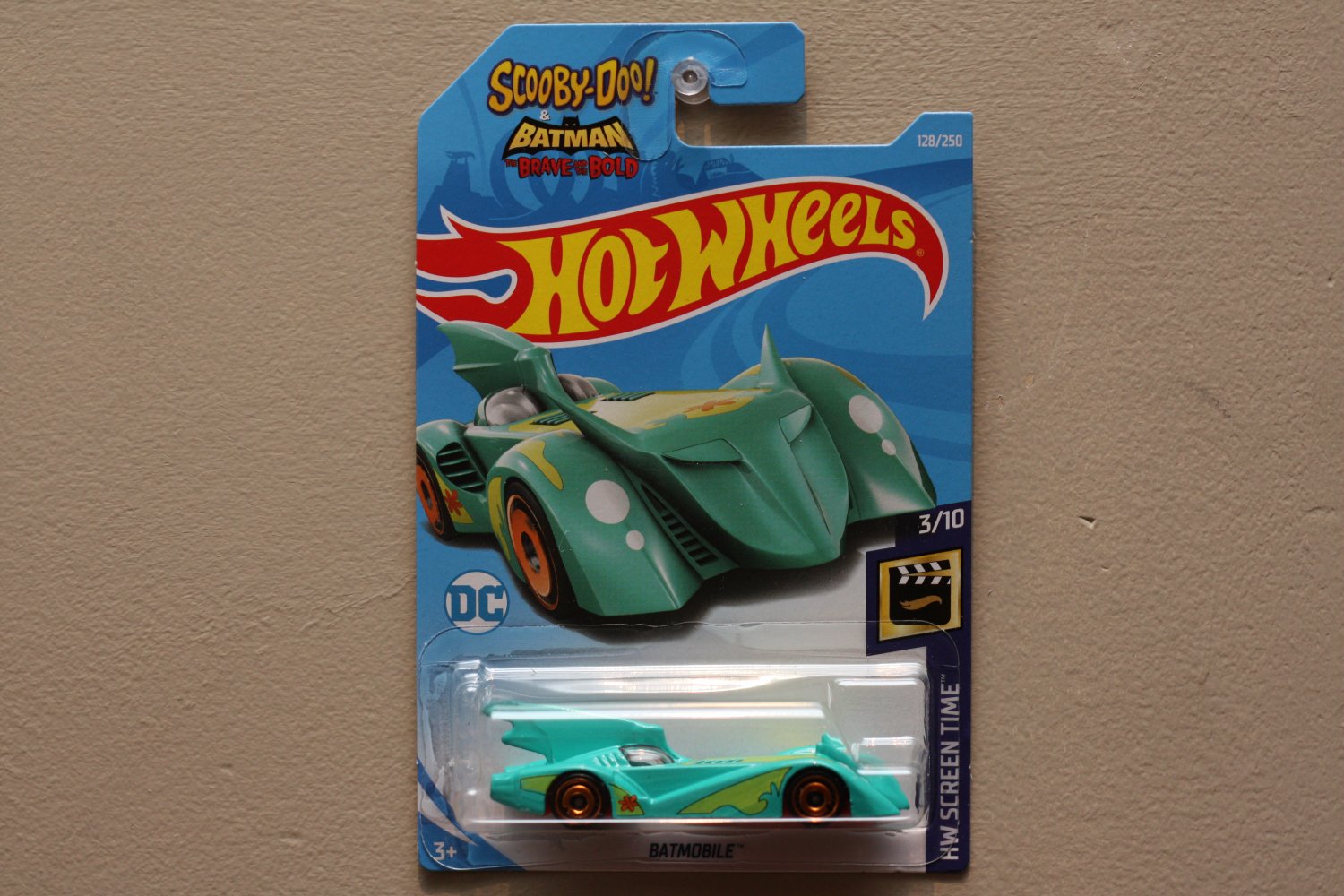 Hot Wheels 2019 HW Screen Time Batmobile (Scooby Doo & Batman The Brave And The Bold)