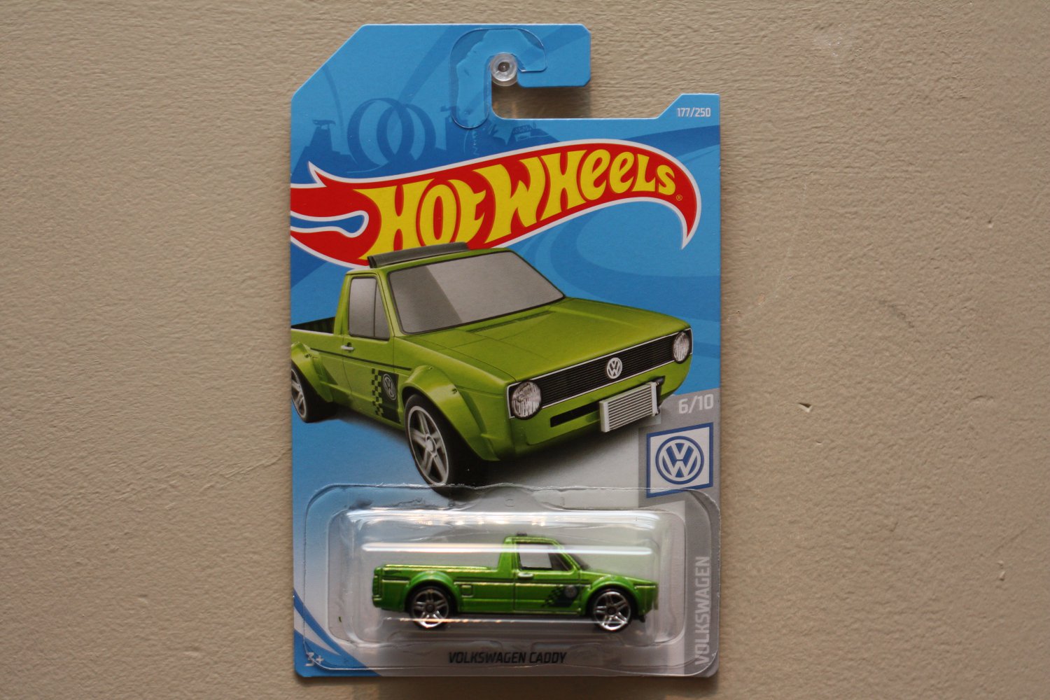 hot wheels volkswagen caddy 2019