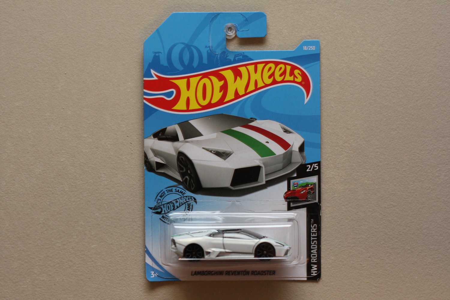 Hot Wheels 2019 HW Roadsters Lamborghini Reventon Roadster (white)