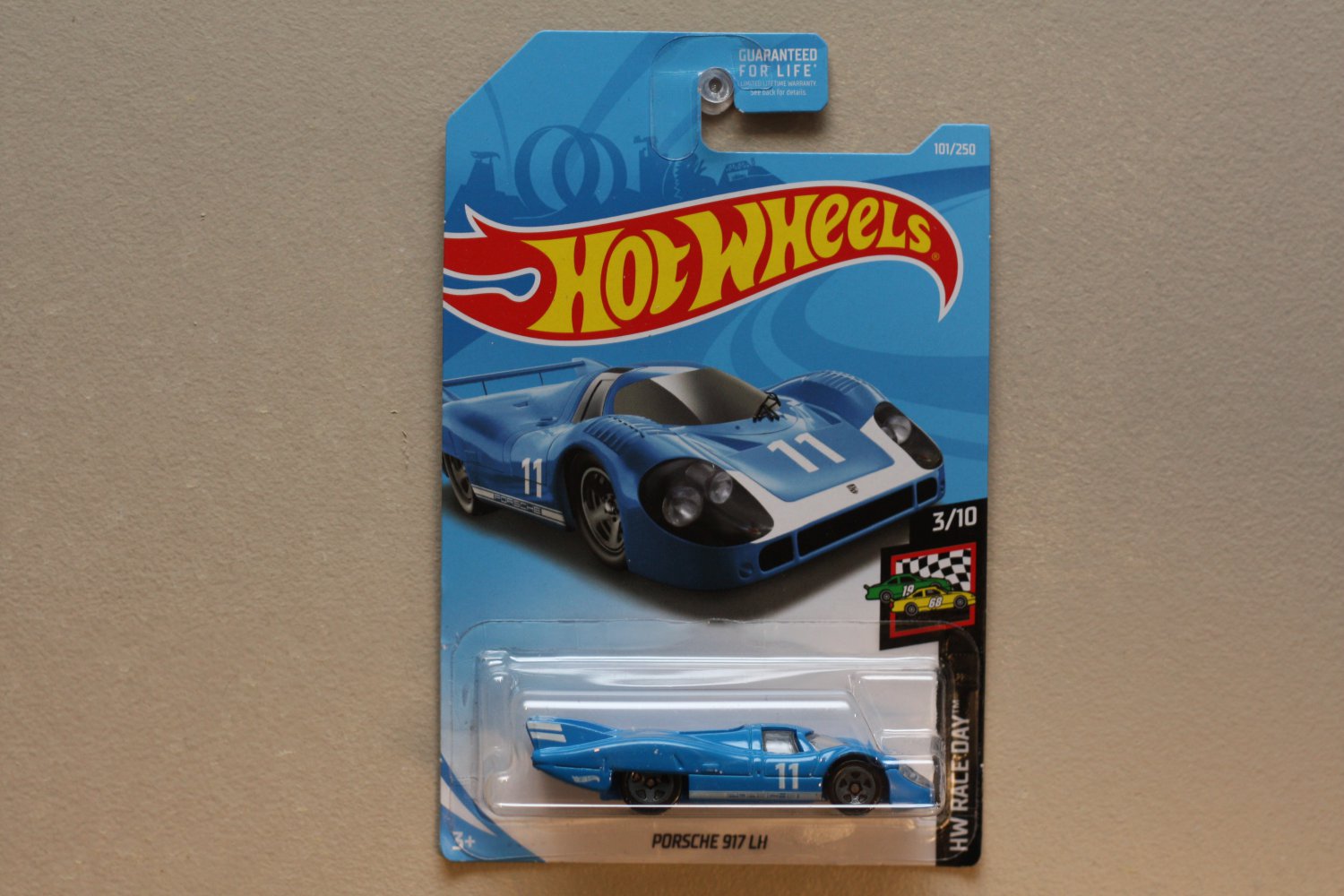 hw race day collection