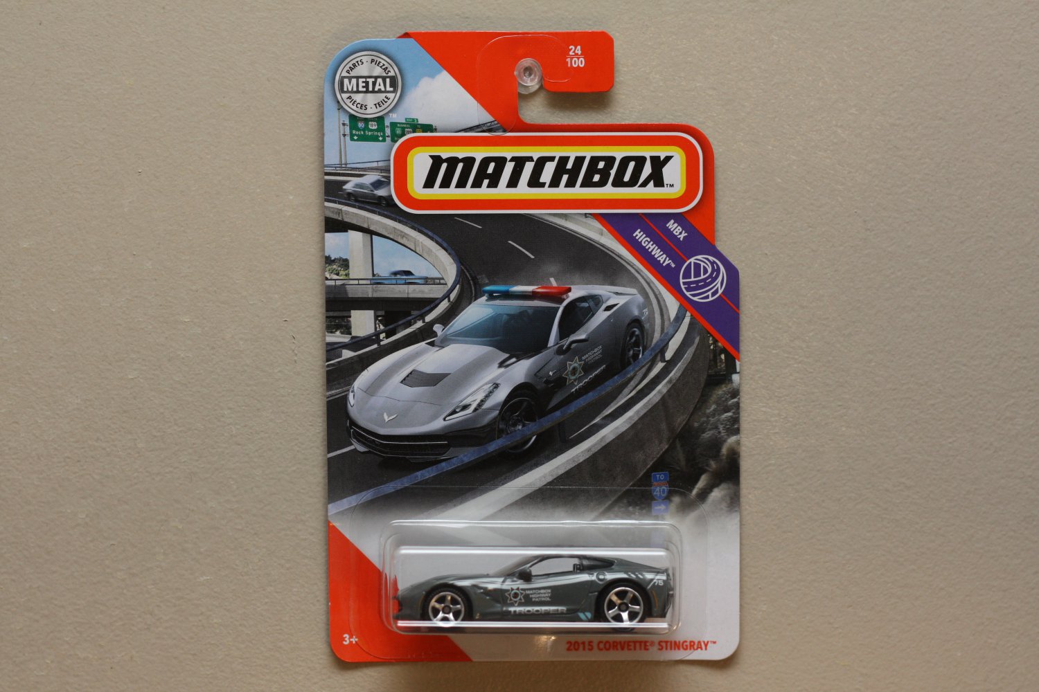 Matchbox 2020 MBX Highway '15 Corvette Stingray (police grey)