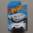 Hot Wheels 2021 HW Dream Garage '96 Porsche Carrera (white)
