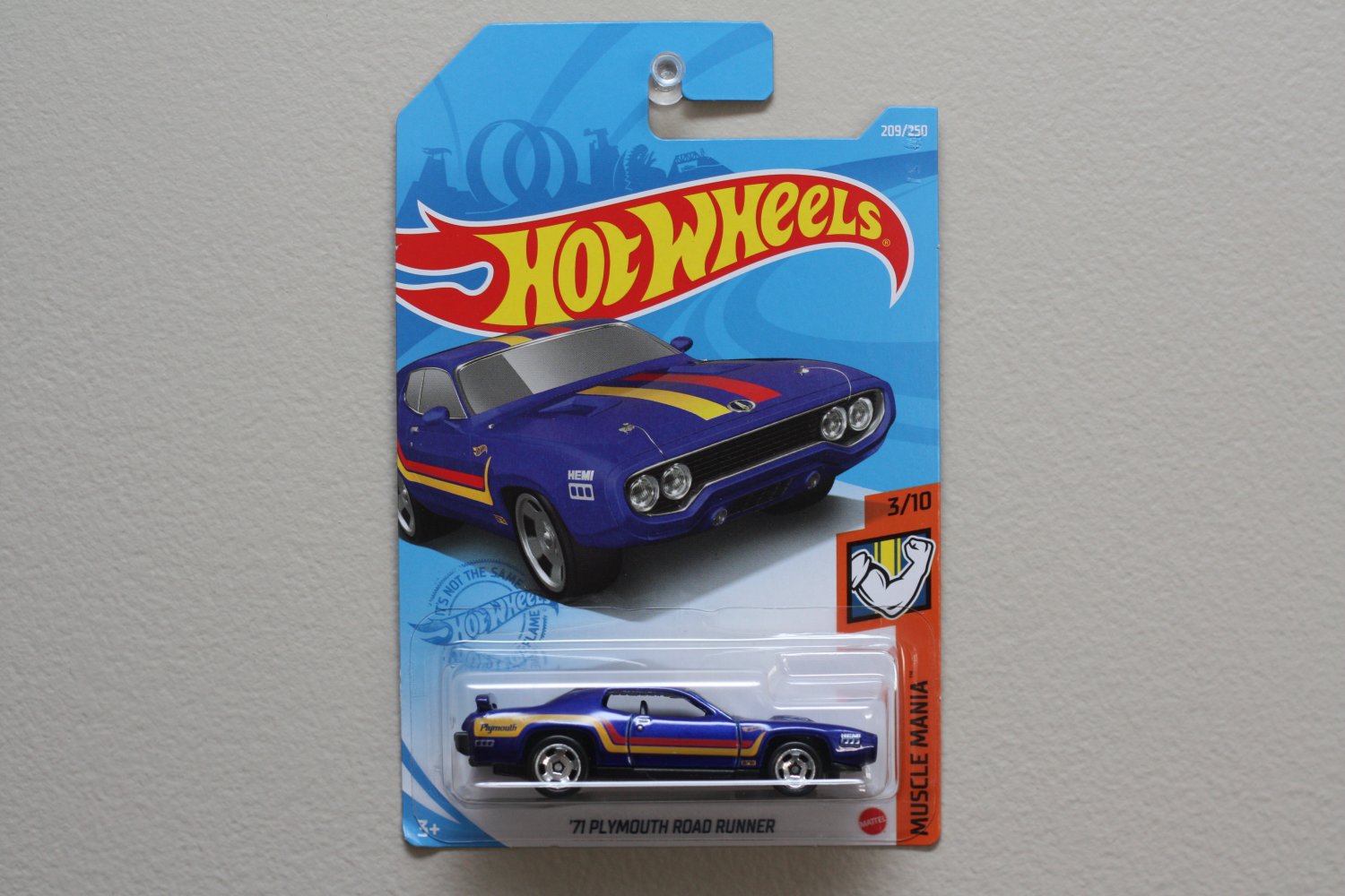 Hot Wheels 2021 Muscle Mania '71 Plymouth Road Runner (blue)