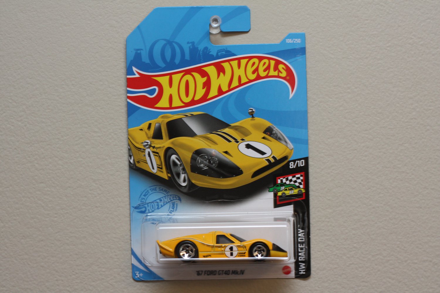 Hot Wheels 2021 HW Race Day '67 Ford GT40 MKIV (yellow)
