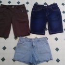 lot of 3 womens shorts size 8 St Johns Bay  / NY & Company / Gloria Vanderbilt