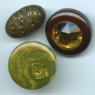 3 nice bakelite buttons