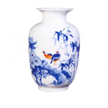 Winter melon shape flowers and birds and bamboo patterned ceramic vase