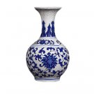 Blue and white cracked glaze ornamental vase