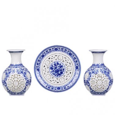 3 pieces grooved hollow picture hanging plate and lantern shape vases