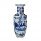 Vintage Qing dynasty Kangxi porcelain blue and white chess figure vase