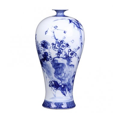 Chinese large hand painted blue and white vase ornament with flowers