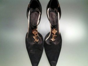 Louis Vuitton Suede Pumps