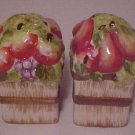PORCELAIN FIGURAL FRUIT BASKET SALT & PEPPER SHAKERS PORCELAIN FIGURAL FRUIT BASKET SALT & PEPPER SHAKERS