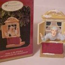 NEW HALLMARK CLUB ORNAMENT 1997 AWAY TO THE WINDOW NEW HALLMARK CLUB ORNAMENT 1997 AWAY TO THE WINDOW