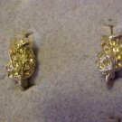 VINTAGE DAINTY SILVER CLEAR RHINESTONE SCREW EARRINGS VINTAGE DAINTY SILVER CLEAR RHINESTONE SCREW EARRINGS