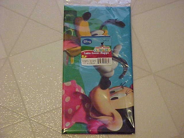 New Disney Minnie Mouse Plastic Tablecover Tablecloth