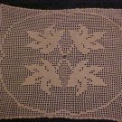 VINTAGE NEVER USED BEAUTIFUL HAND MADE 23" X 20" CREAM LEAF PATTERN DOILY