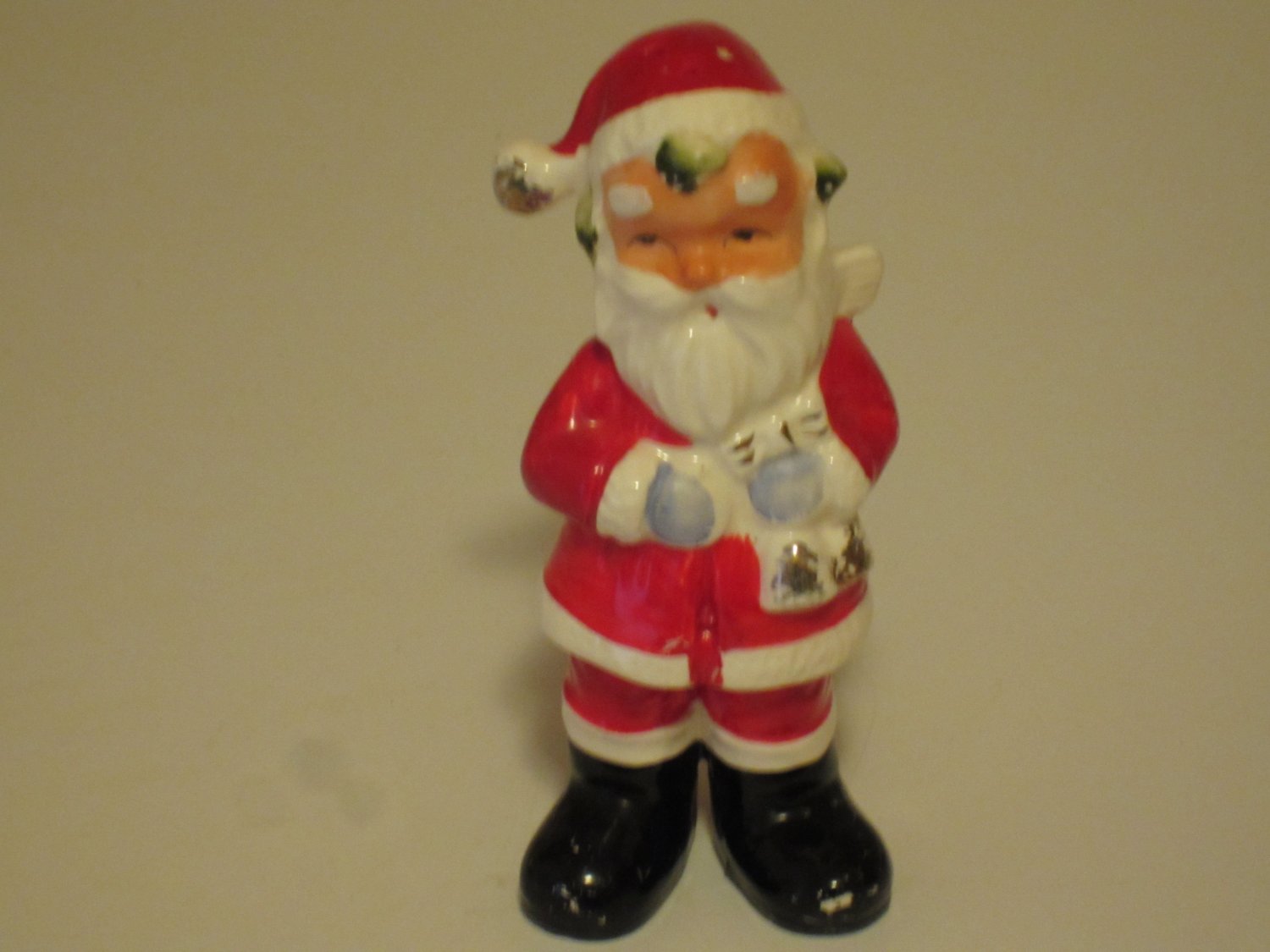 Nice Vintage Santa Claus Porcelain Single Salt & Pepper Shaker