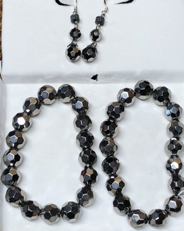 Silver Faceted Crystal Bead Boxed Jewelry Set Pierced Earrings And 2 Bracelets