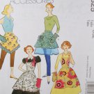 McCalls M5825~Retro-Look Apron Pattern