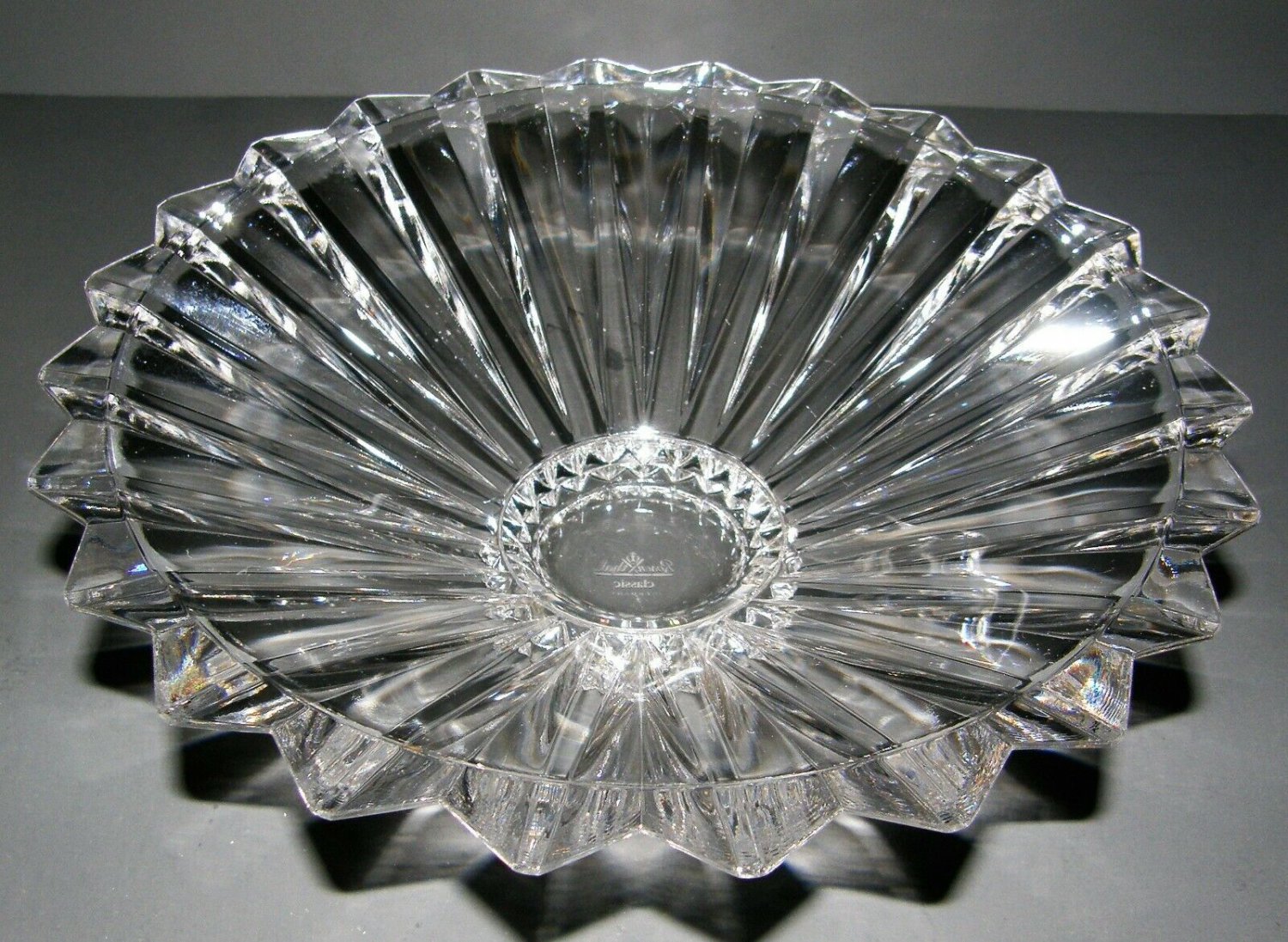 Rosenthal Crystal Classic Blossom cut spike design 12" Centerpiece Bowl