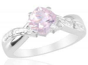 Rose Quartz (Cush 0.90 Ct), Diamond Ring in Sterling Silver (Size 9) TGW 0.92 cts. (Retail $96)