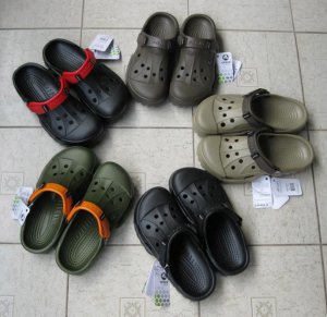 Crocs&acirc;�&cent; off ROAD 1 pair Mens shoes Size:M6/W8-M10/W12