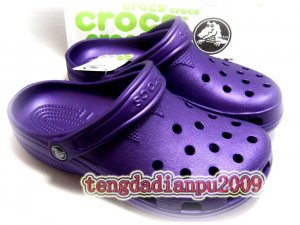 New Crocs&acirc;�&cent; BEACH CLOGS Women's modena sz; XS, S ,M
