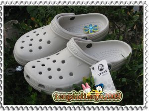 New Crocs BEACH CLOGS white men's shoes sz;XS S M L XL
