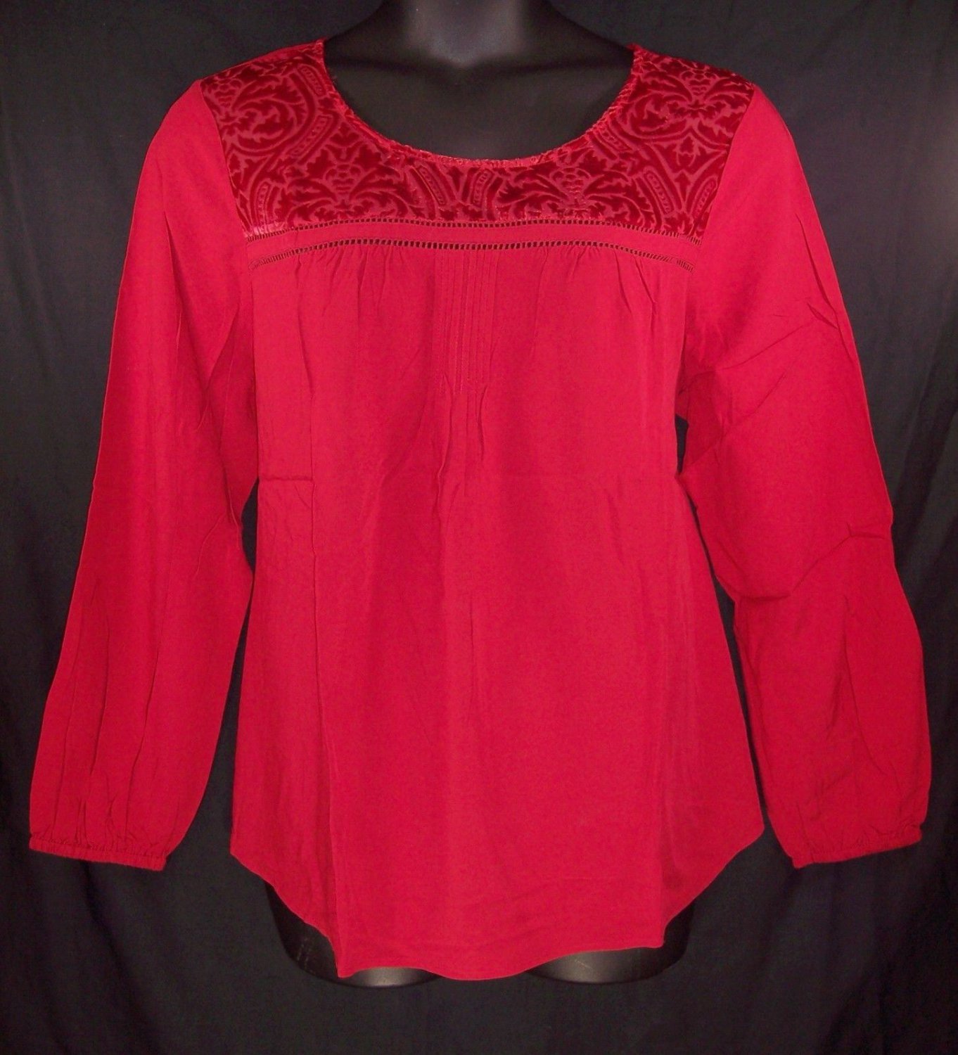 St. John's Bay 2X Red Eyelet Stitching Velour Detail Long Sleeve Top-New
