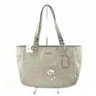 17728 Gallery Embossed Patent East West Zip Tote