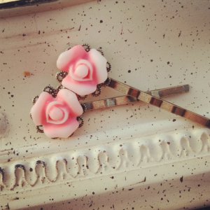 Cabochon Bobby Pins