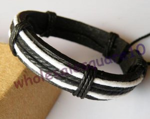 Adjustable Leather Bracelet with hemp string