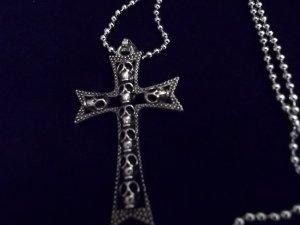 *Mens Stainless Steel Skull Cross Necklace*